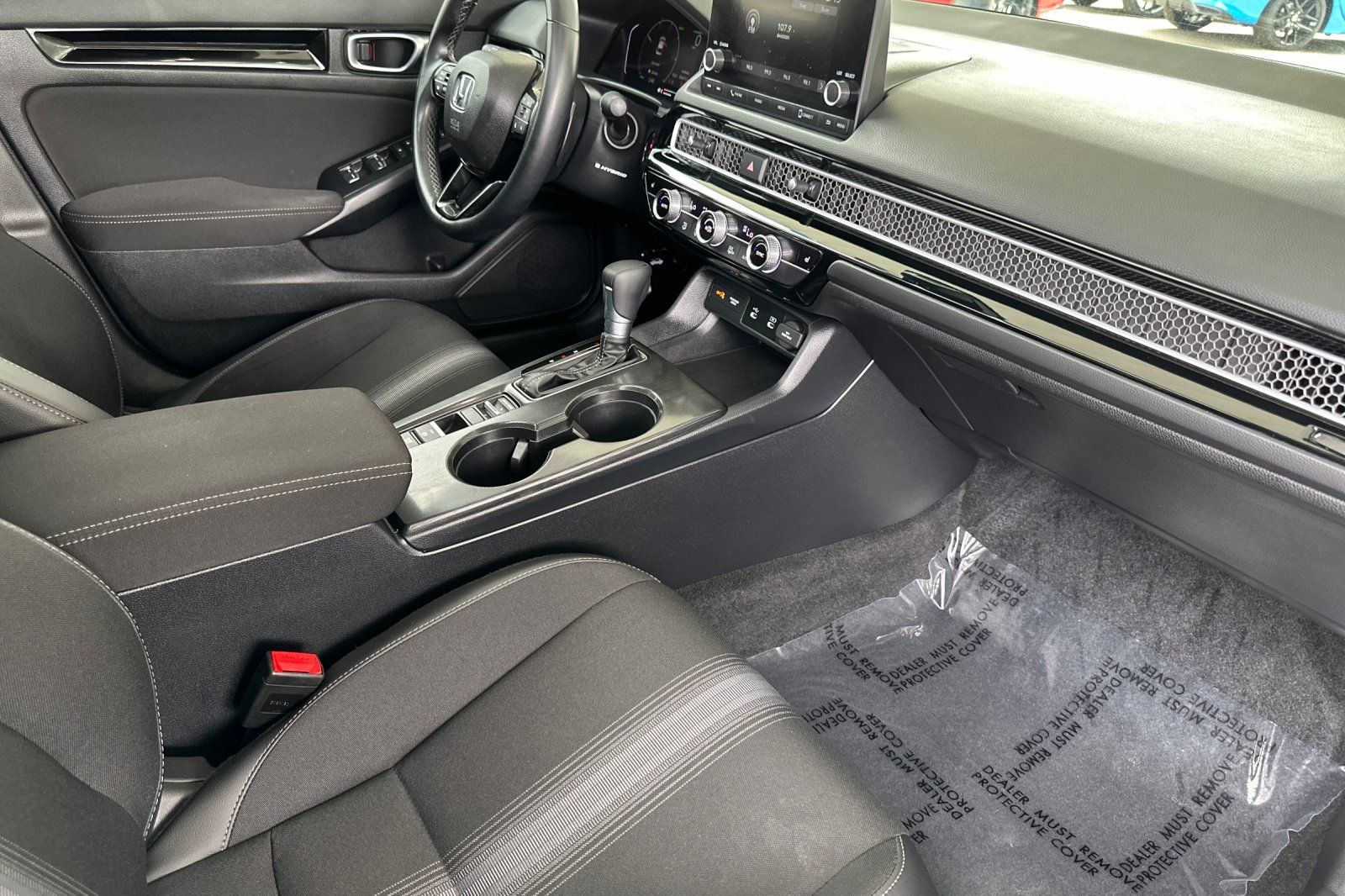 2025 Honda Civic Sport - Photo 15