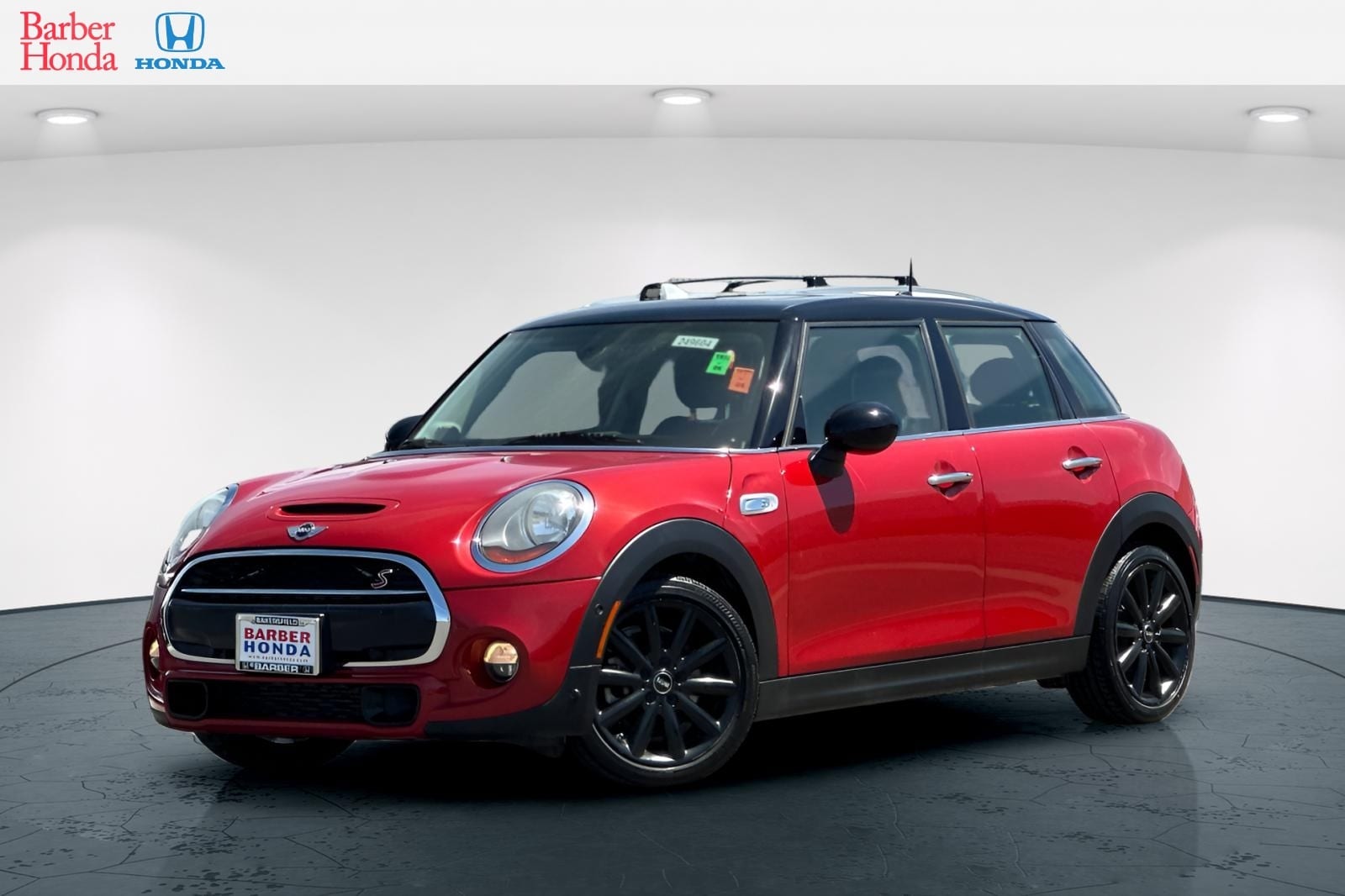2018 MINI Cooper S's photo