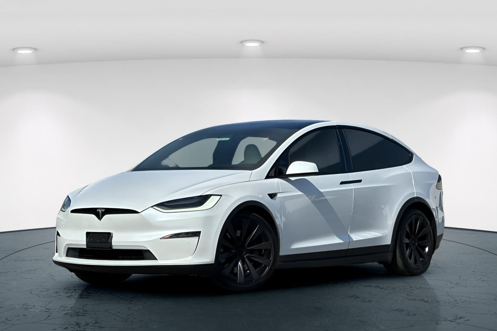 Used 2022 Tesla Model X Plaid with VIN 7SAXCBE60NF336922 for sale in Bakersfield, CA