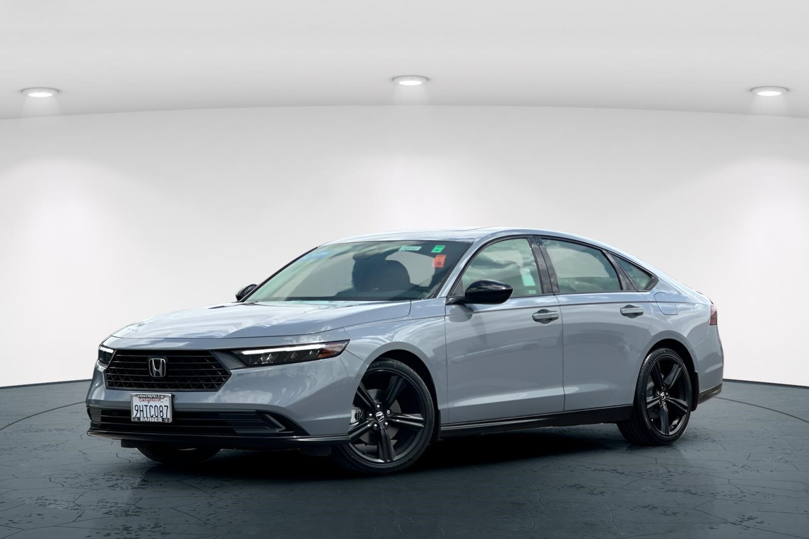 2023 Honda Accord Hybrid Sport-L photo 2