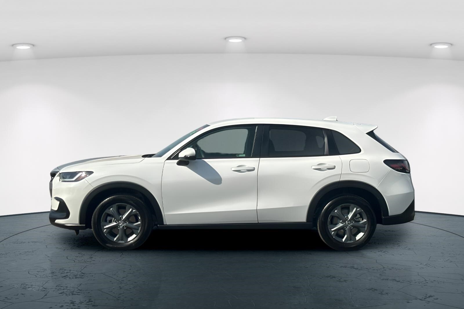 2026 Honda HR-V LX photo 2