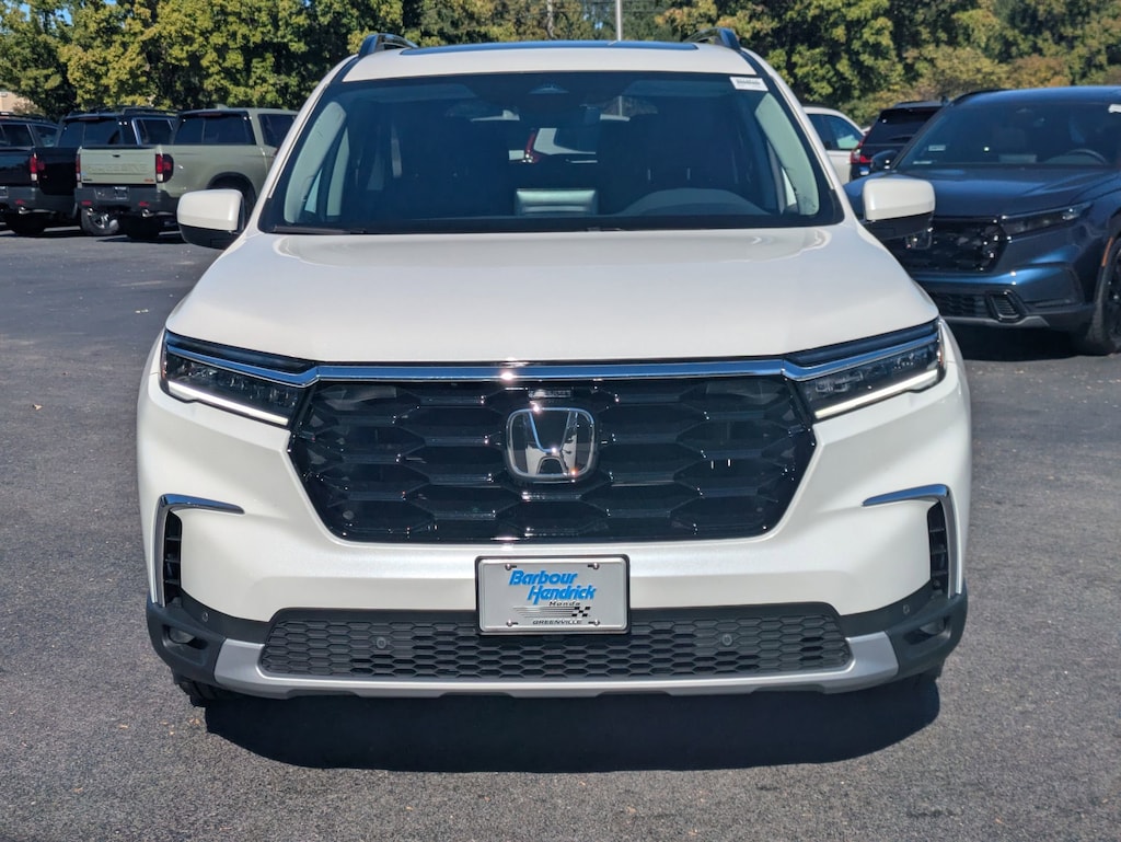 New 2025 Honda Pilot Touring SUV