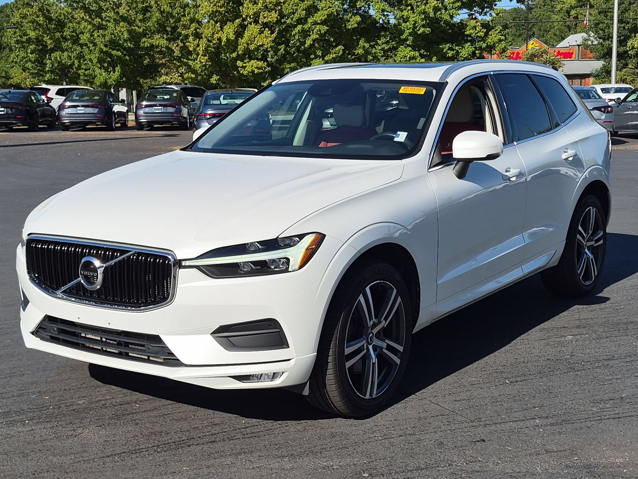 Used 2021 Volvo XC60 T6 Momentum SUV