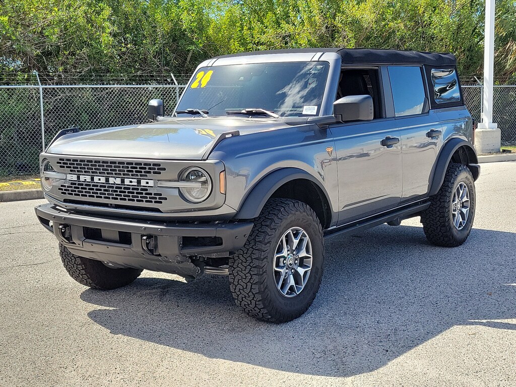 Used 2024 Ford Bronco Badlands SUV