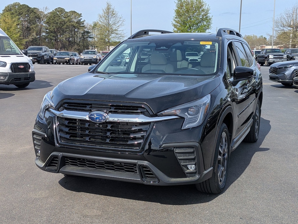 Used 2025 Subaru Ascent Limited 7-Passenger SUV
