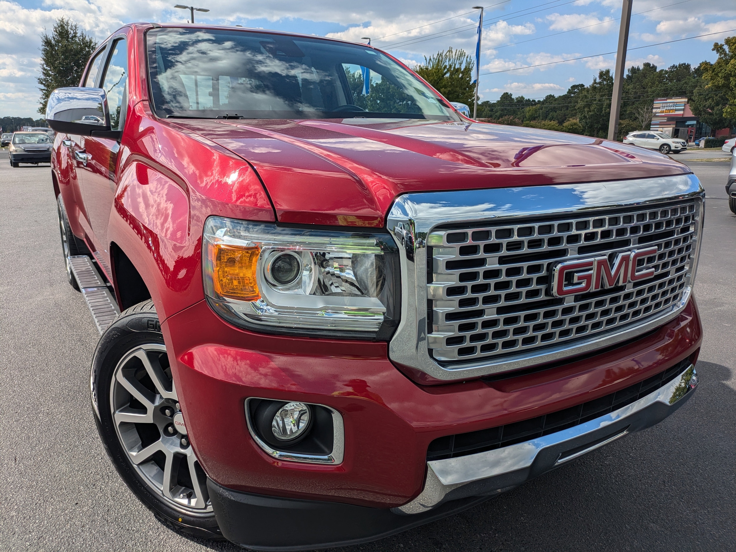 Used 2018 GMC Canyon Denali with VIN 1GTG6EEN0J1151043 for sale in Greenville, NC