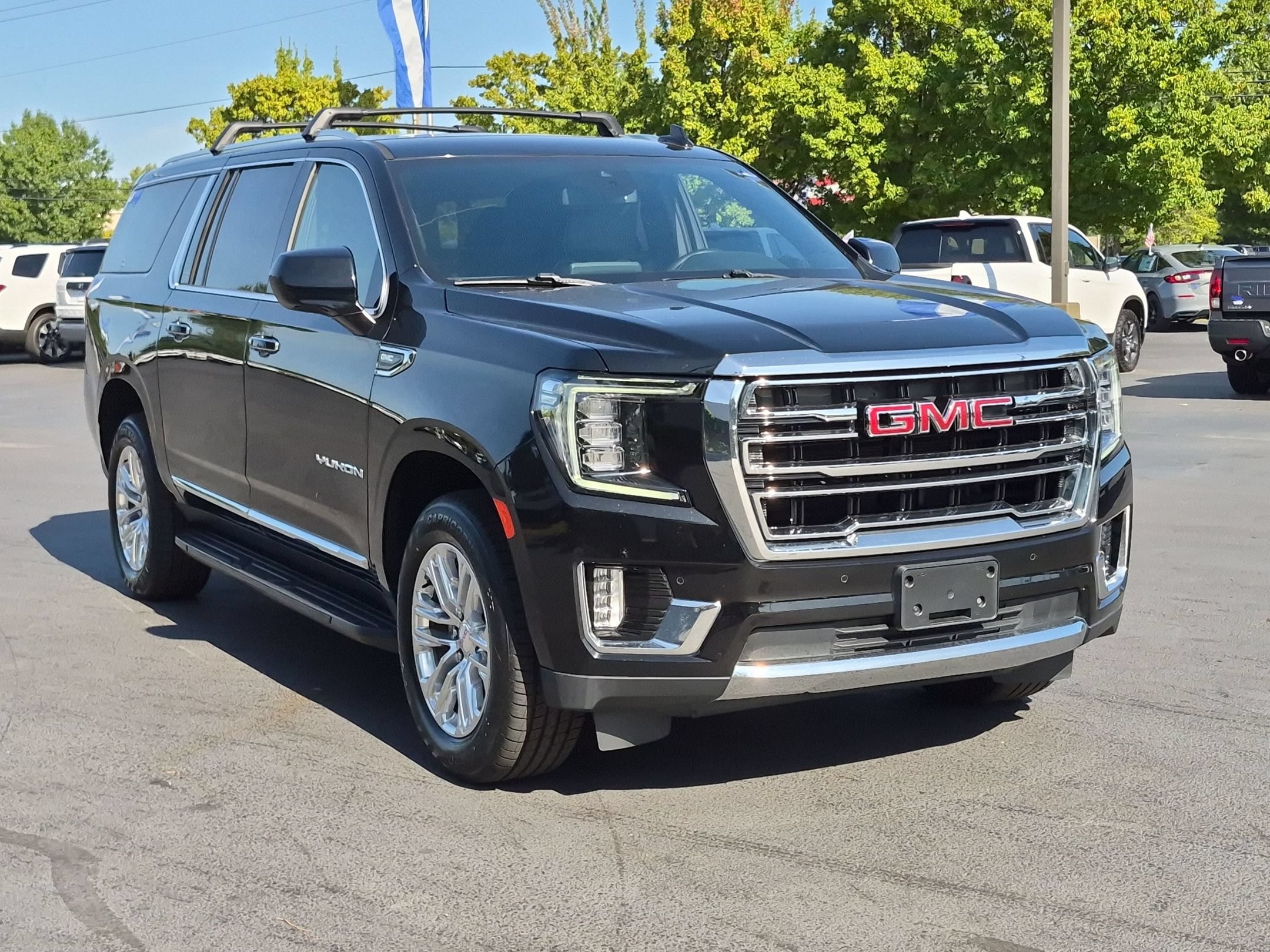 Used 2023 GMC Yukon XL SLT SUV