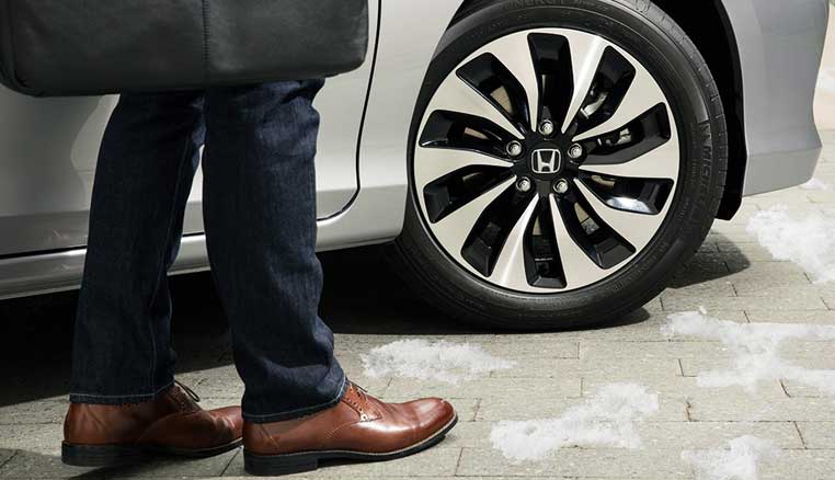 Honda Greenville Nc >> Nitrogen Filled Tires | Benefits Of Using Nitrogen In Car ... Honda Greenville Nc >> Nitrogen Filled Tires | Benefits Of Using Nitrogen In Car ...