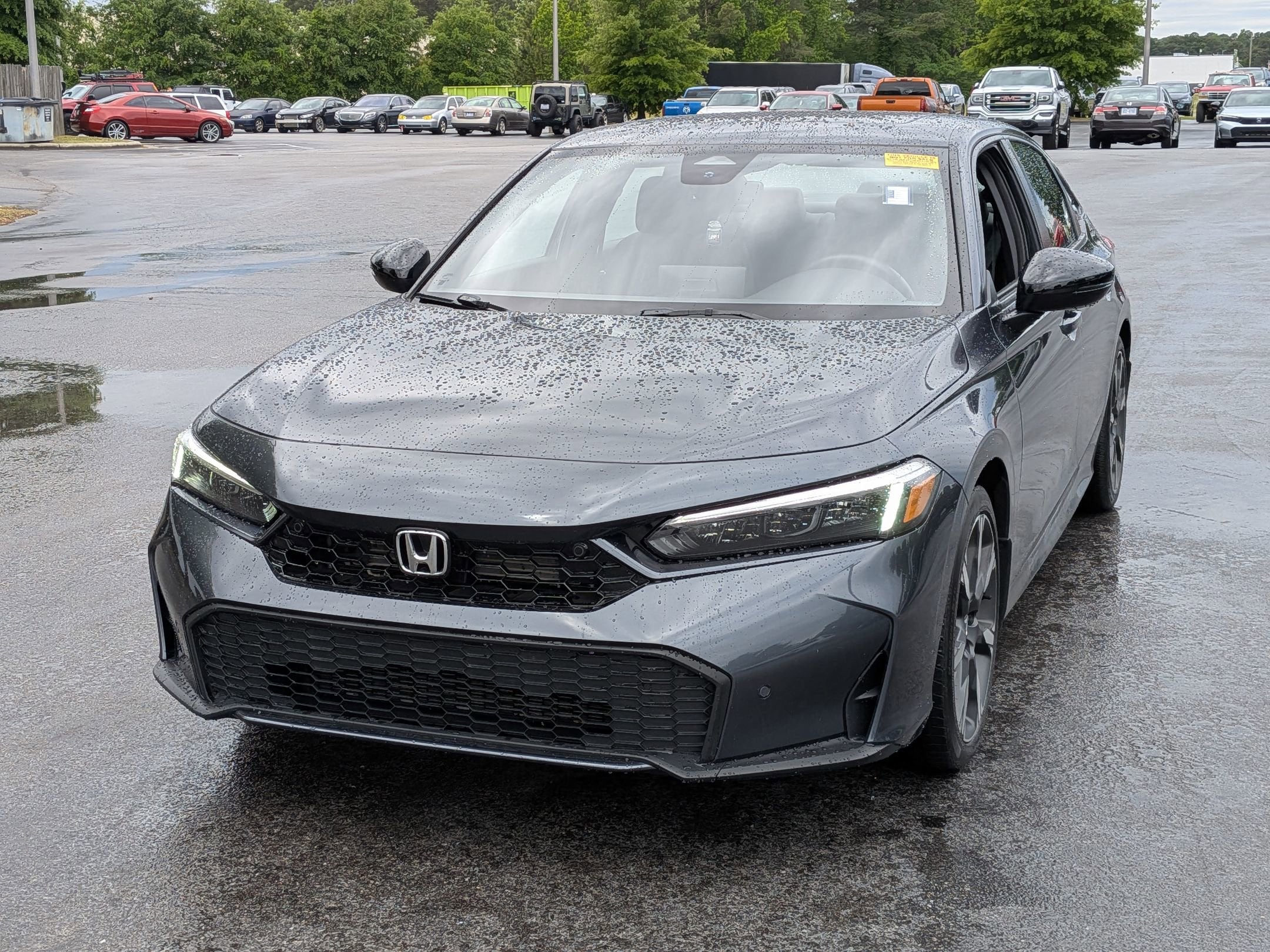 2025 Honda Civic Hybrid Sport Touring photo 5