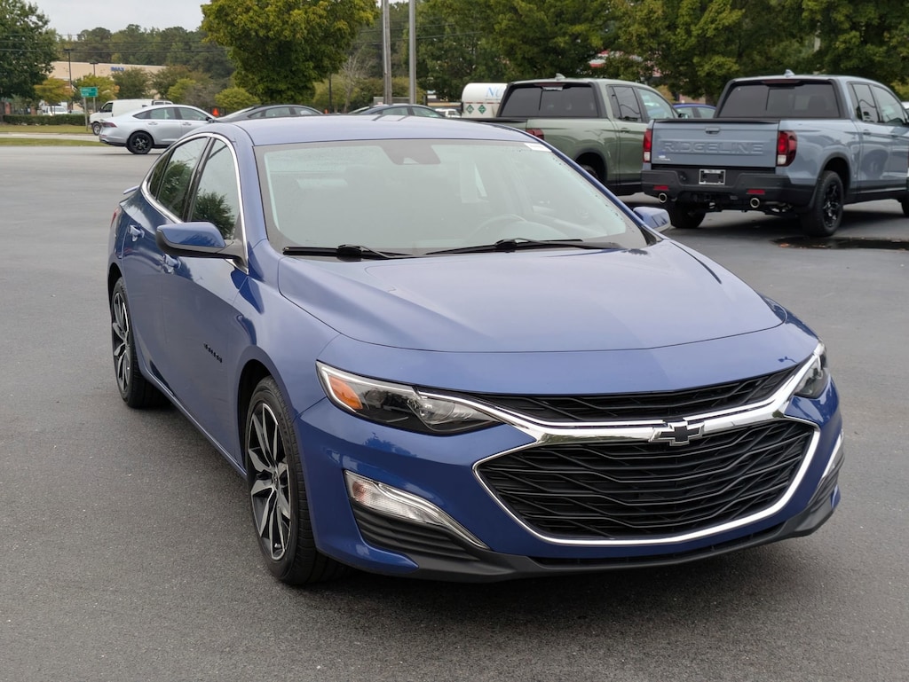 Used 2023 Chevrolet Malibu RS Sedan