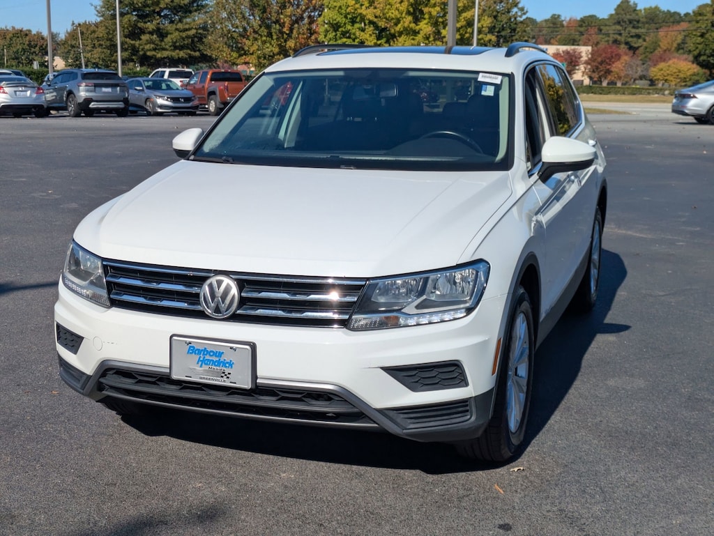 Used 2018 Volkswagen Tiguan 2.0T SE 4MOTION SUV