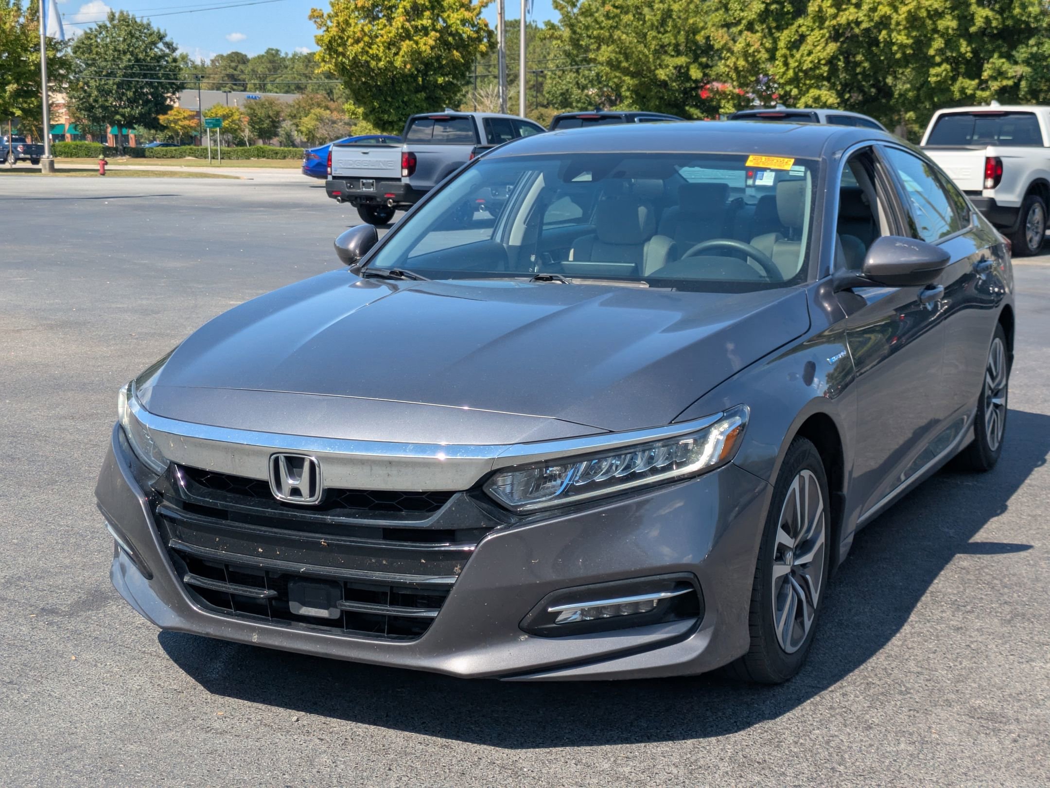 2020 Honda Accord Hybrid EX photo 2