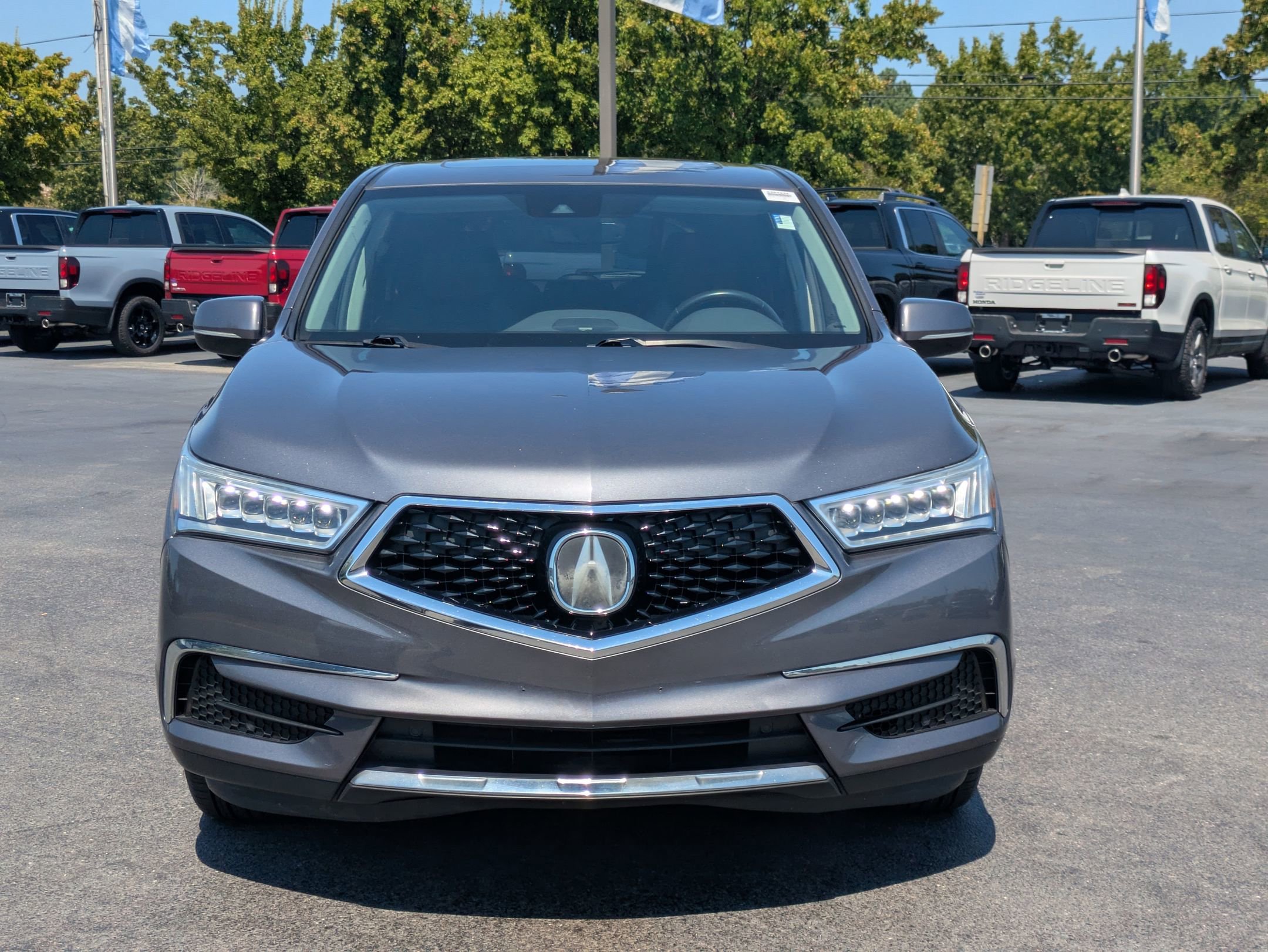 2017 Acura MDX SH-AWD photo 2