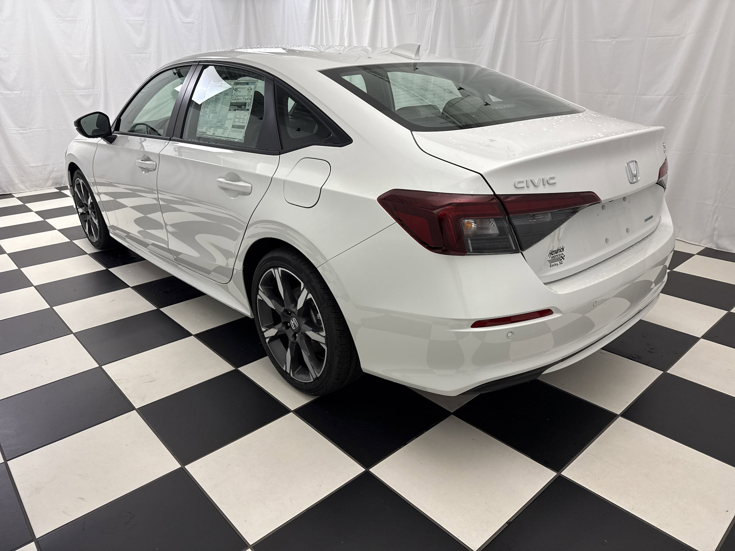 2025 Honda Civic Hybrid Sport Touring photo 5