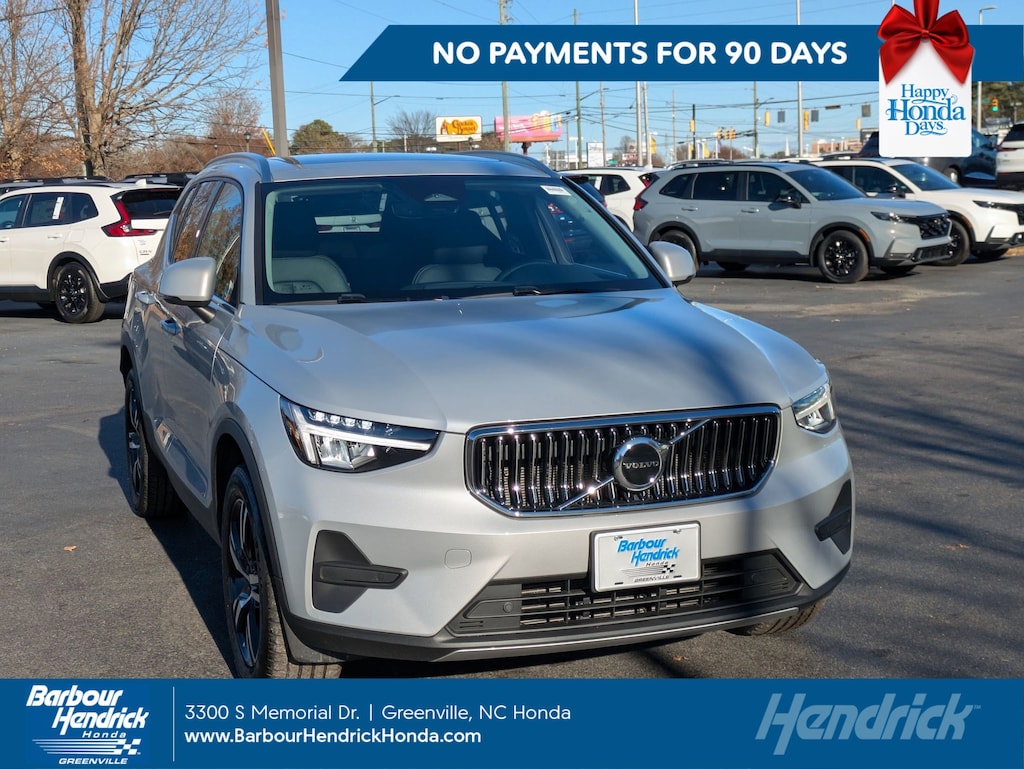 Used 2025 Volvo XC40 B5 Core Bright Theme SUV