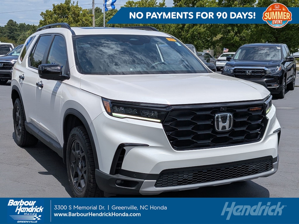 Certified 2025 Honda Pilot TrailSport SUV