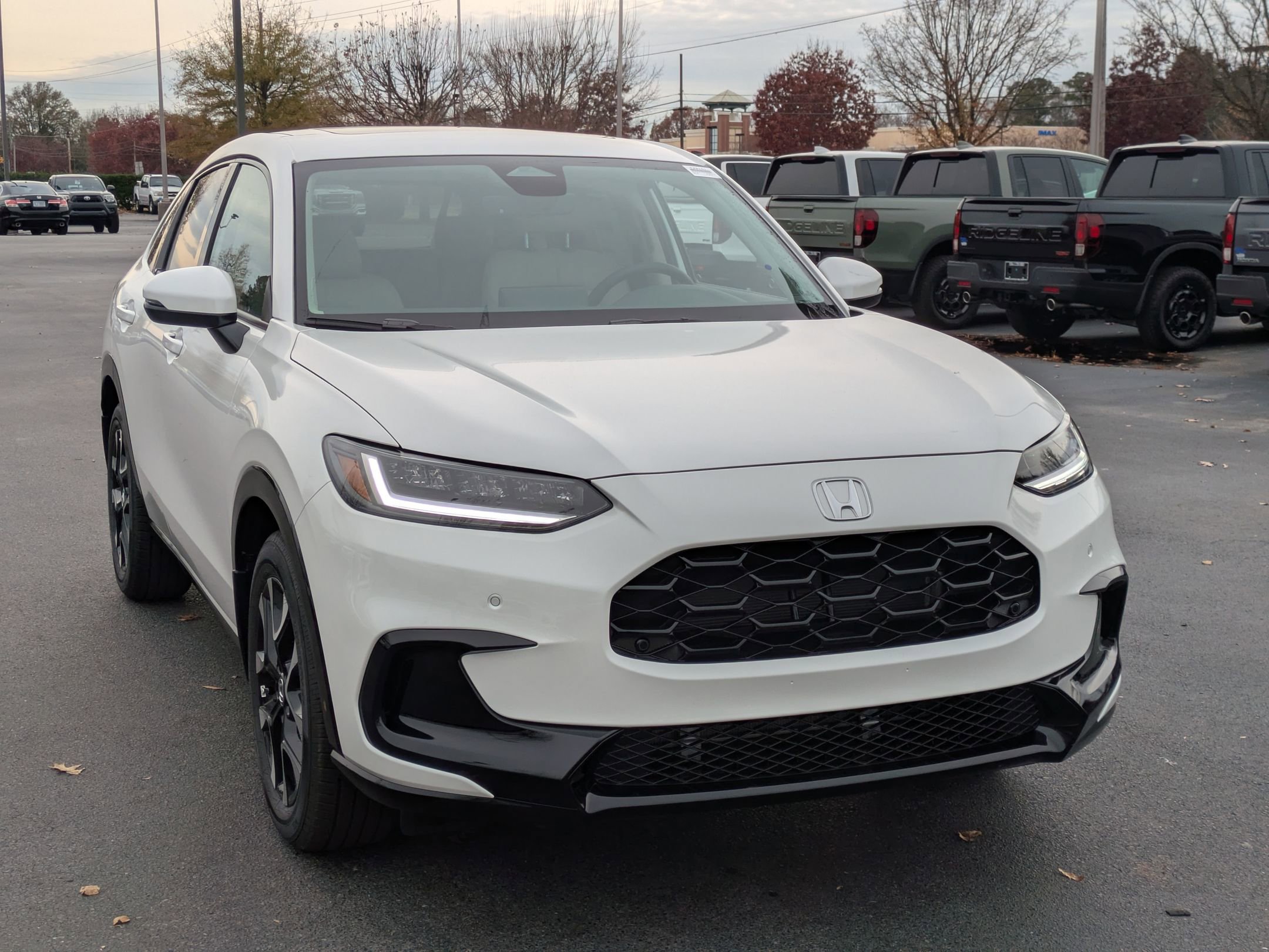 2026 Honda HR-V EX-L photo 2