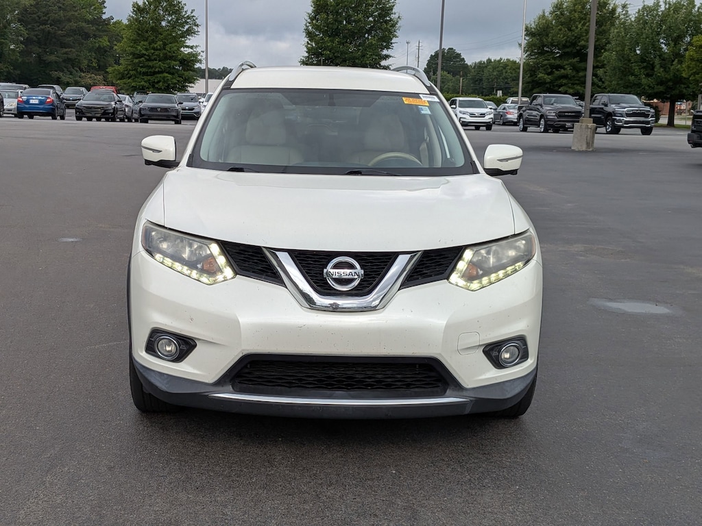 Used 2015 Nissan Rogue SL SUV