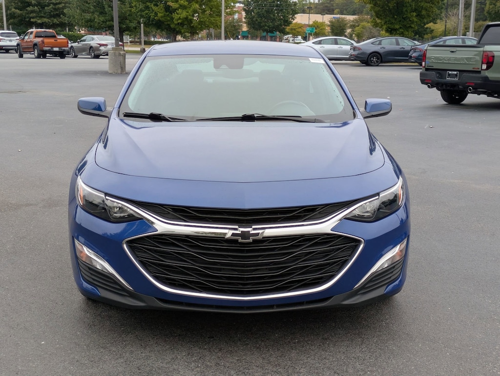 Used 2023 Chevrolet Malibu RS Sedan