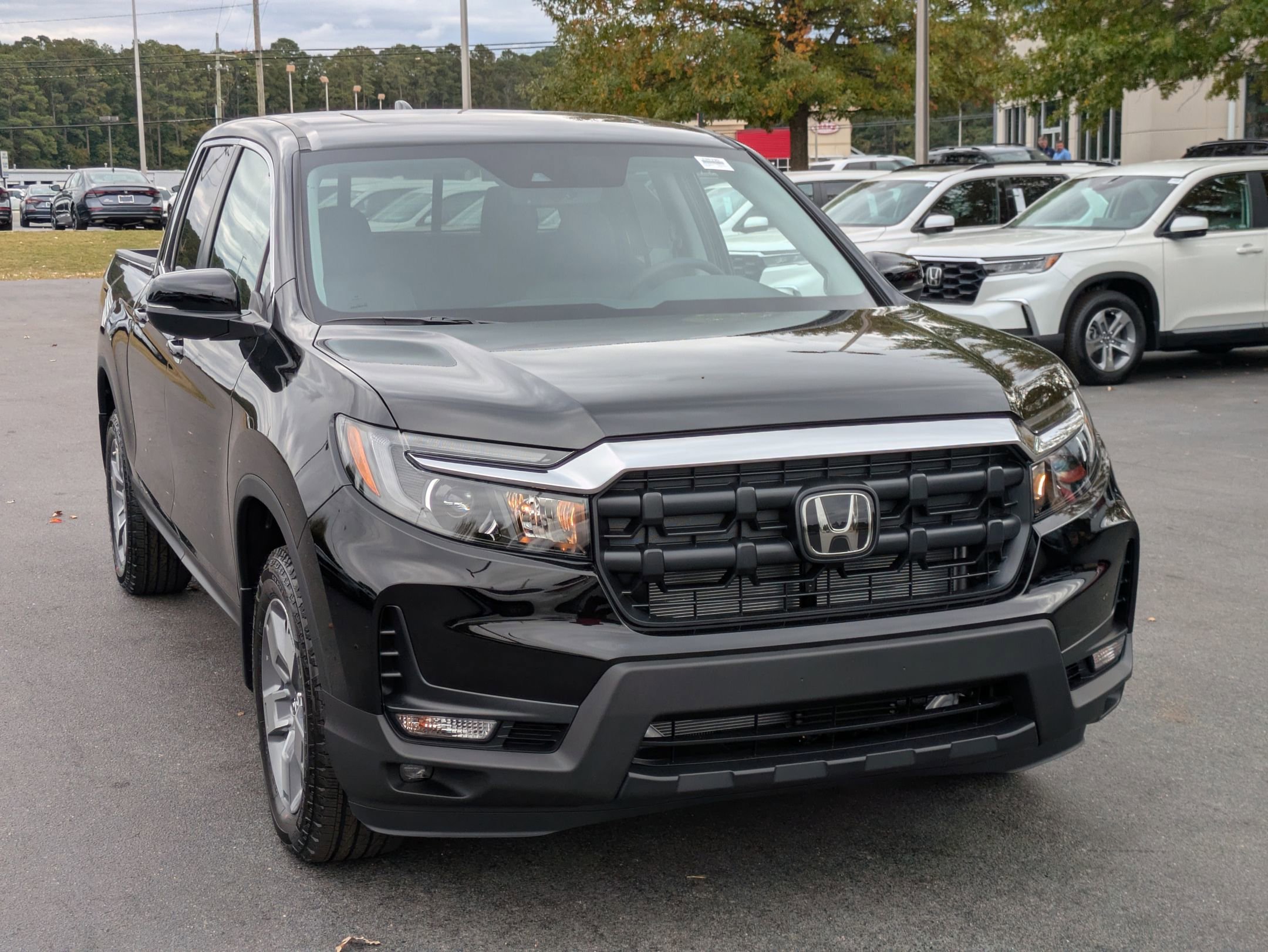 2026 Honda Ridgeline RTL photo 2