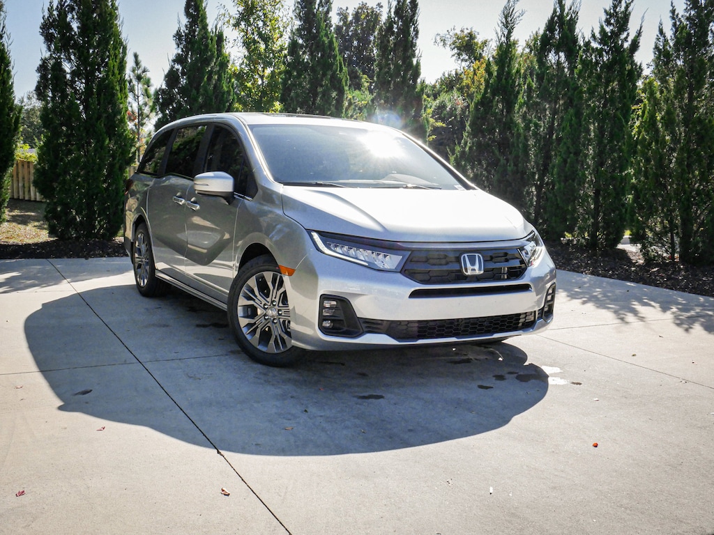 New 2026 Honda Odyssey Touring Van Passenger