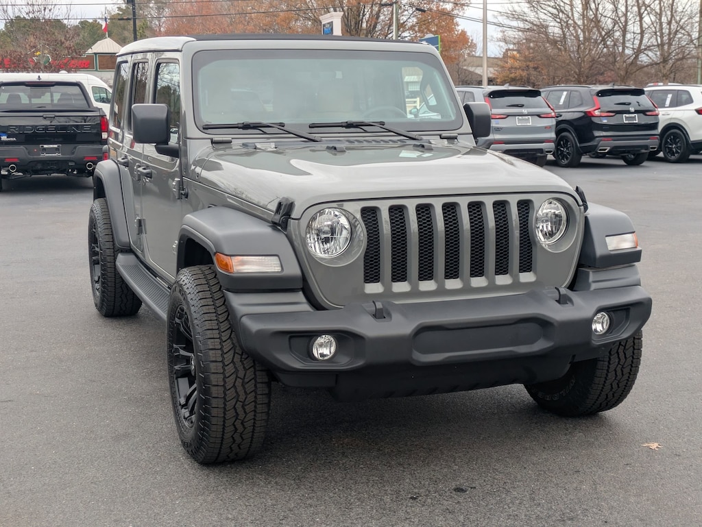 Used 2023 Jeep Wrangler 4-DOOR SPORT 4X4 SUV