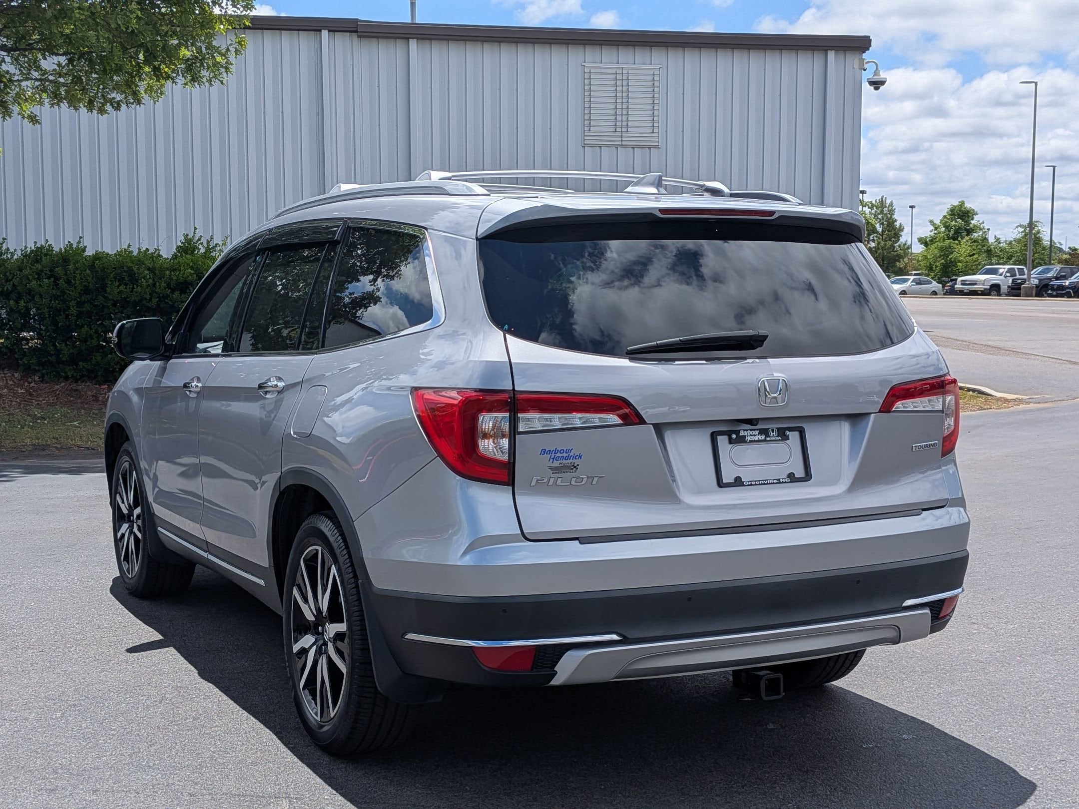 2022 Honda Pilot Touring 7 Passenger photo 5