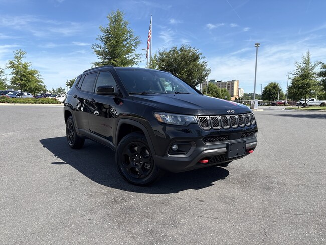 2023 Jeep Compass Trailhawk SUV