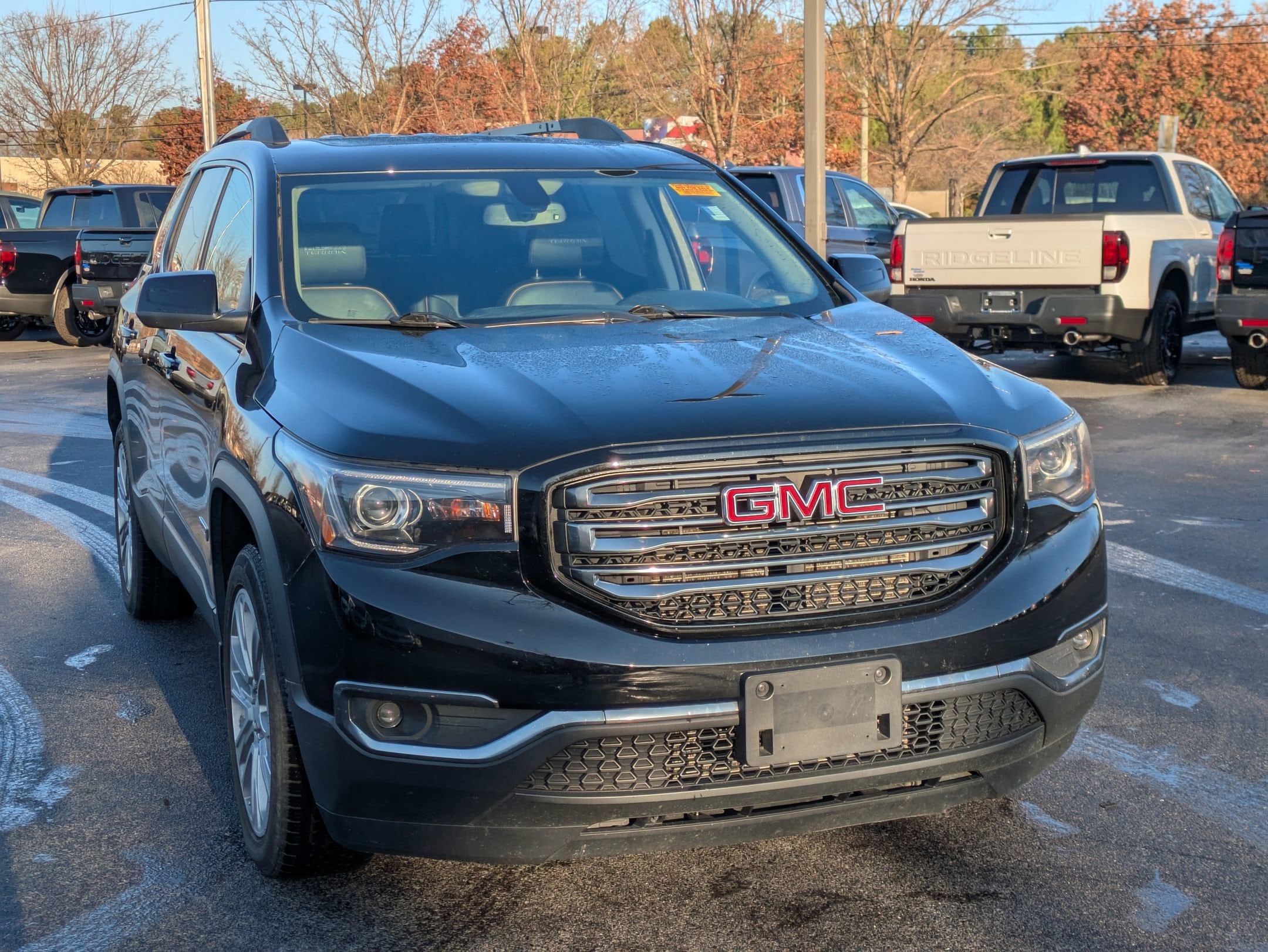 2019 GMC Acadia SLT-1's photo