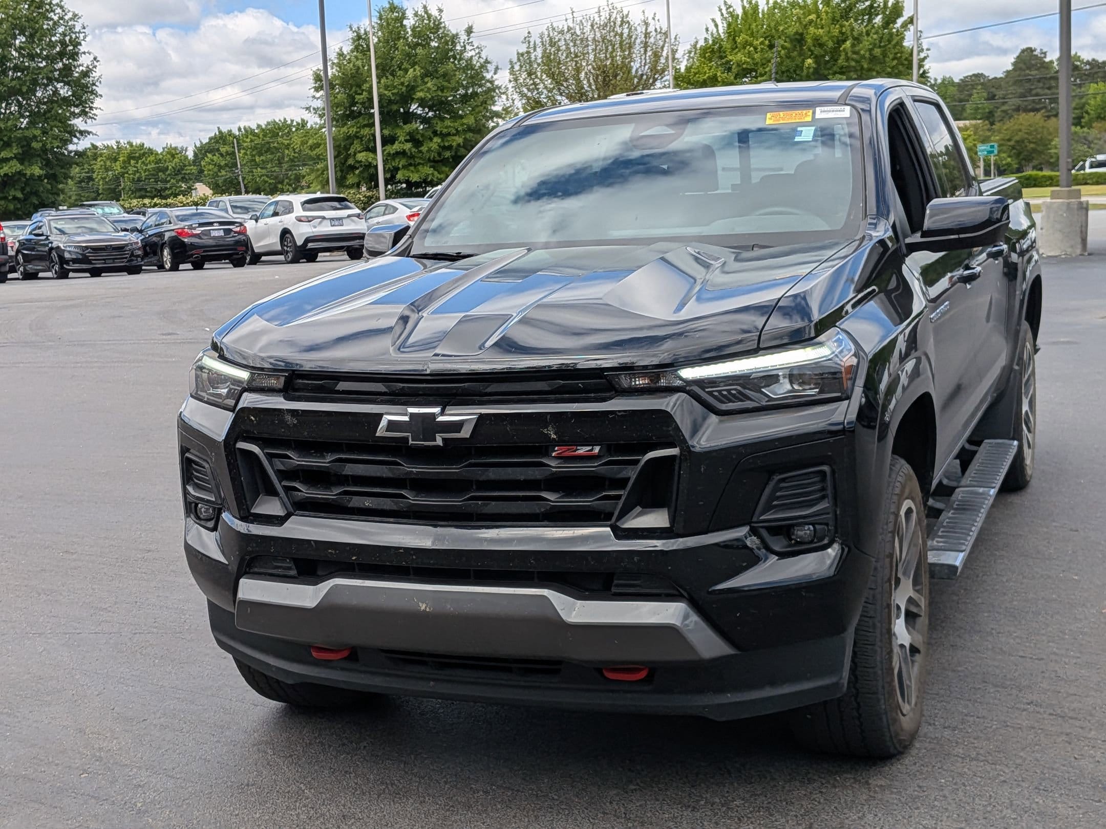 2023 Chevrolet Colorado Z71 photo 4