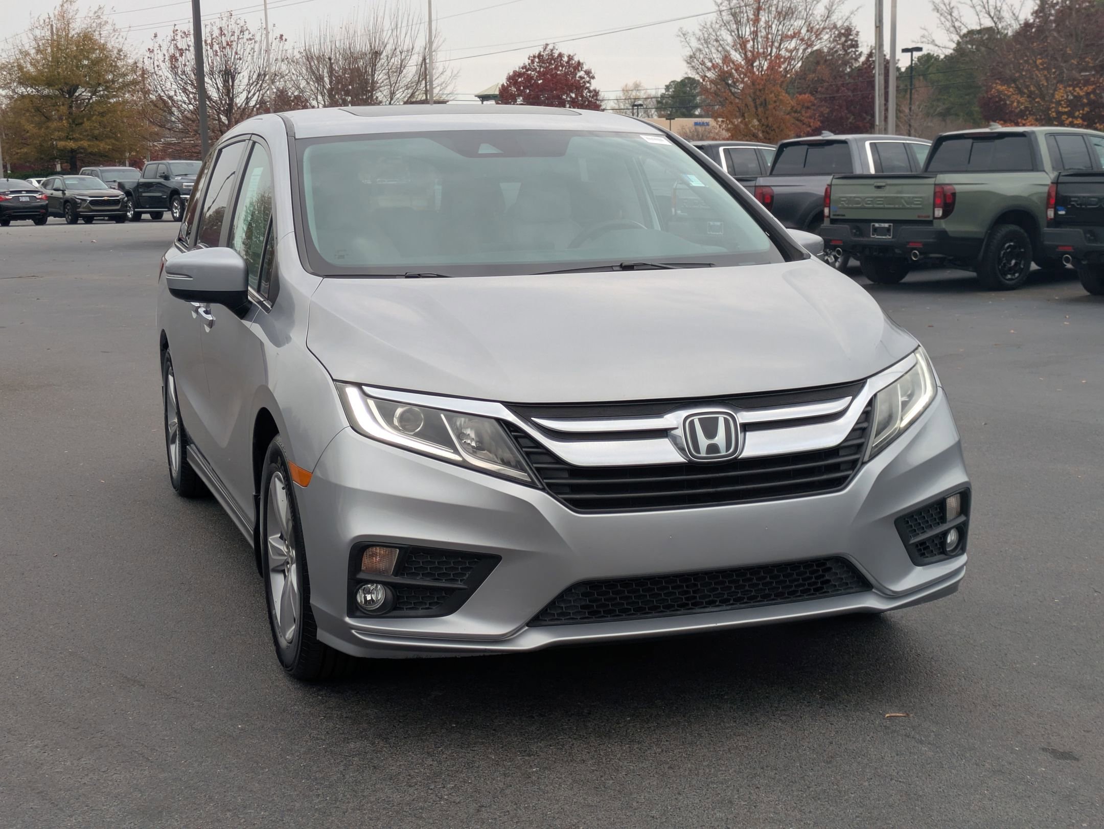 2018 Honda Odyssey EX-L photo 2