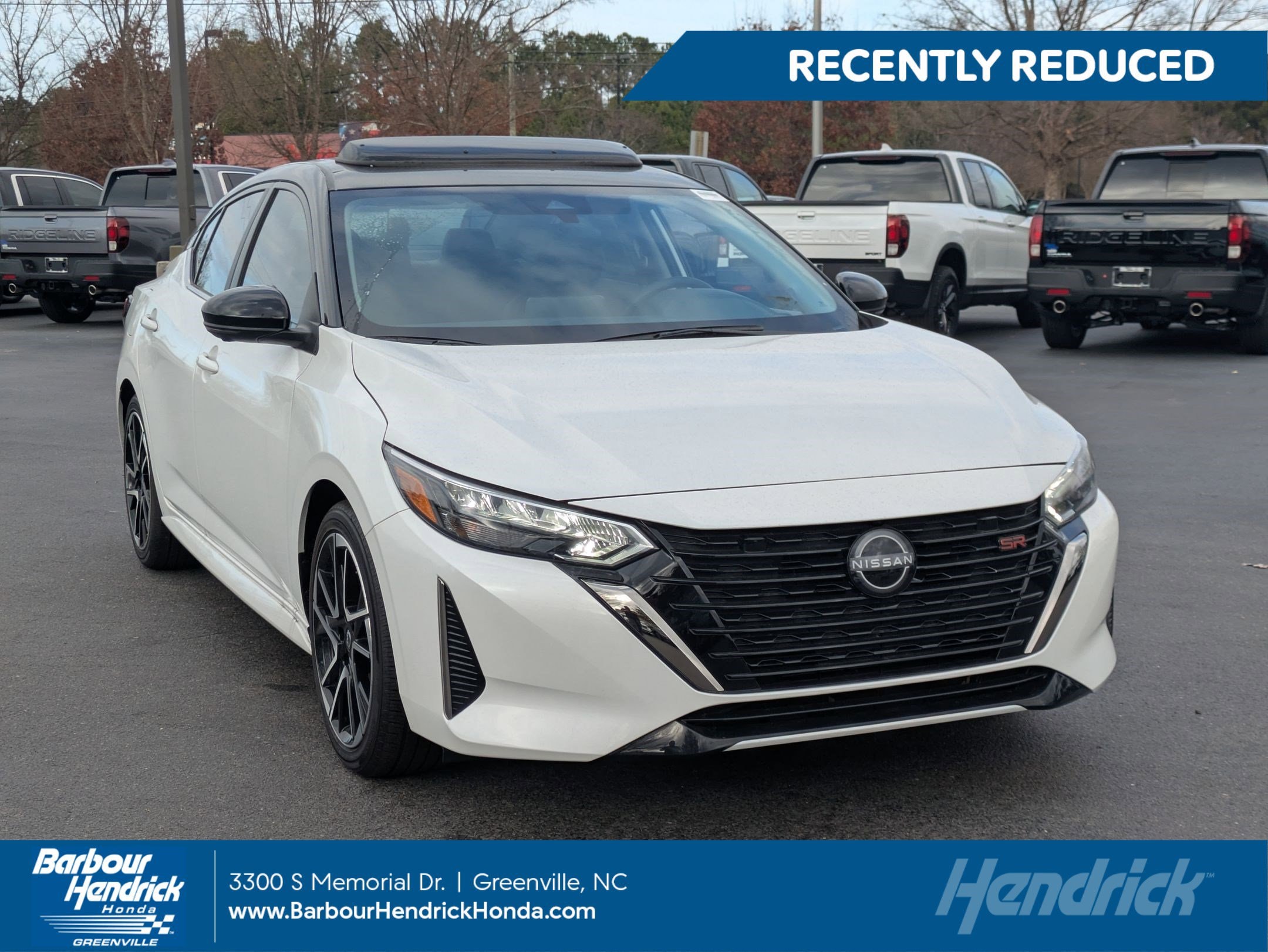 2024 Nissan Sentra SR's photo