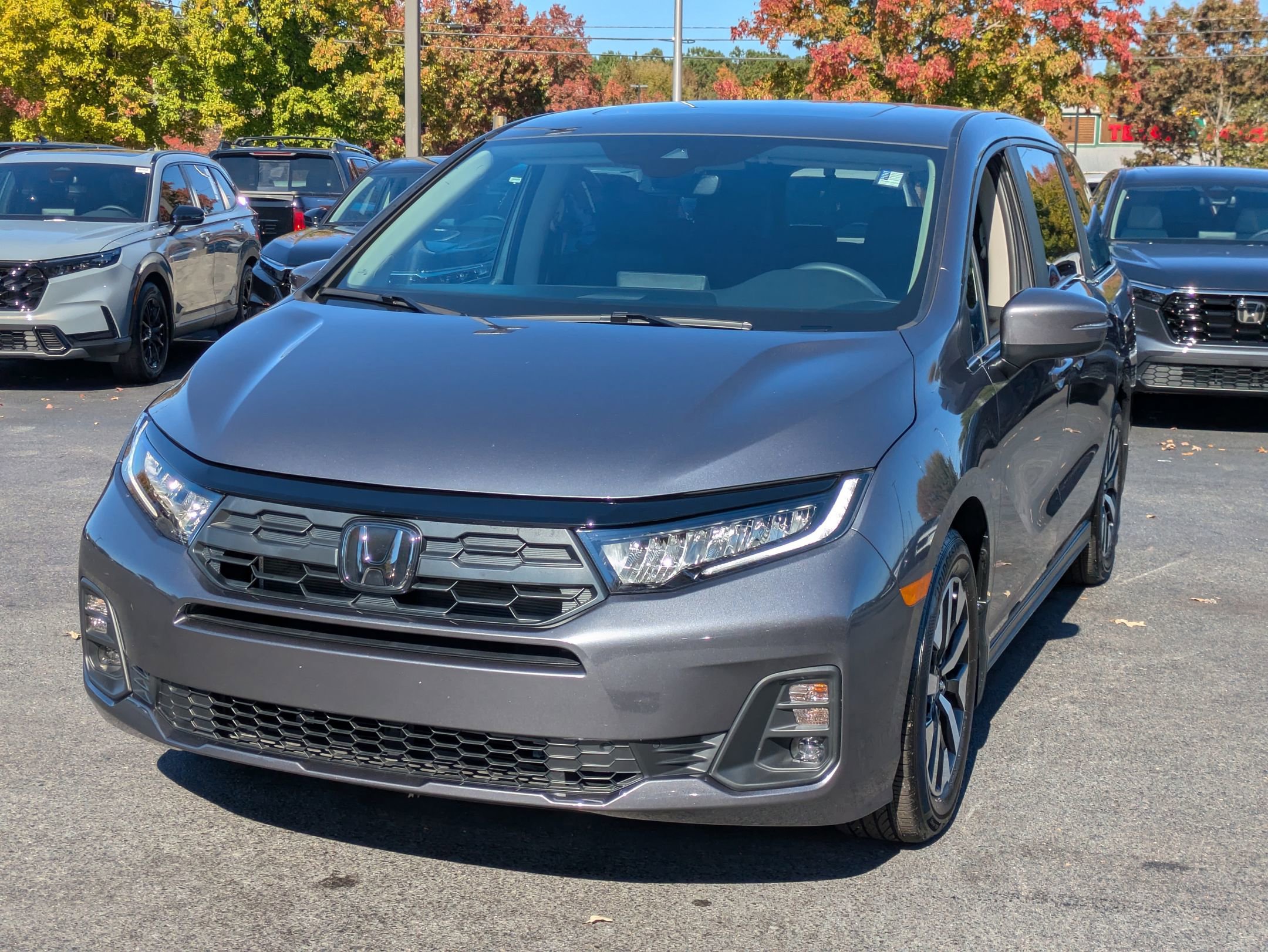 2025 Honda Odyssey EX-L photo 3