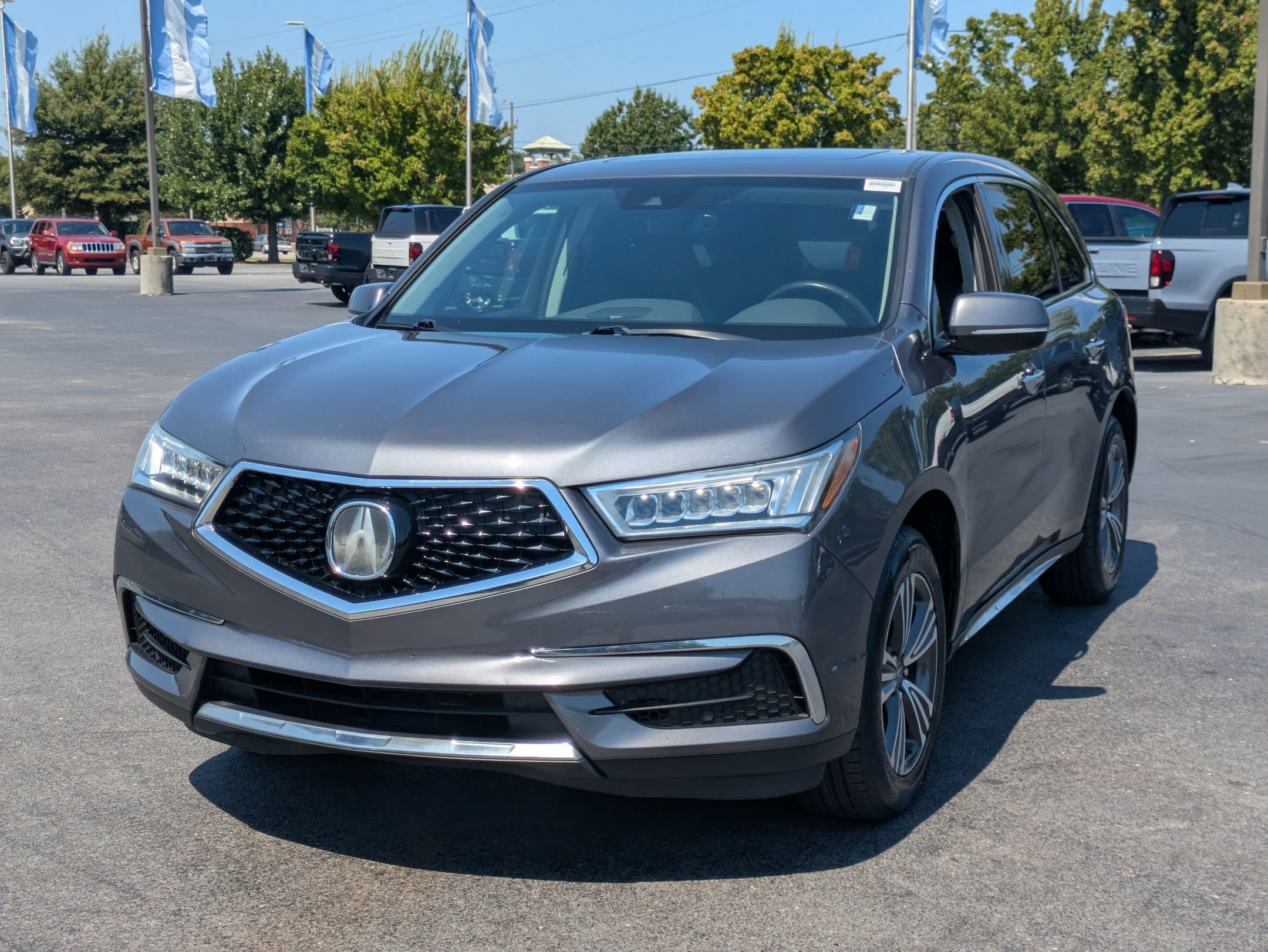2017 Acura MDX SH-AWD photo 3