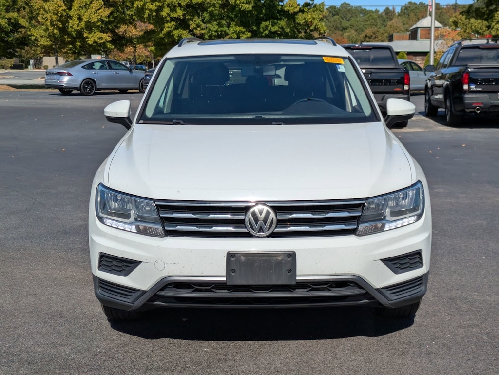 Used 2018 Volkswagen Tiguan 2.0T SE 4MOTION SUV