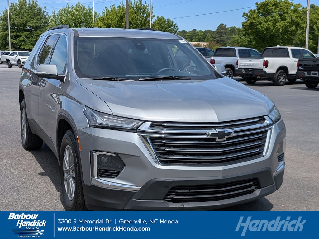 Used 2023 Chevrolet Traverse LT Cloth w/1LT SUV