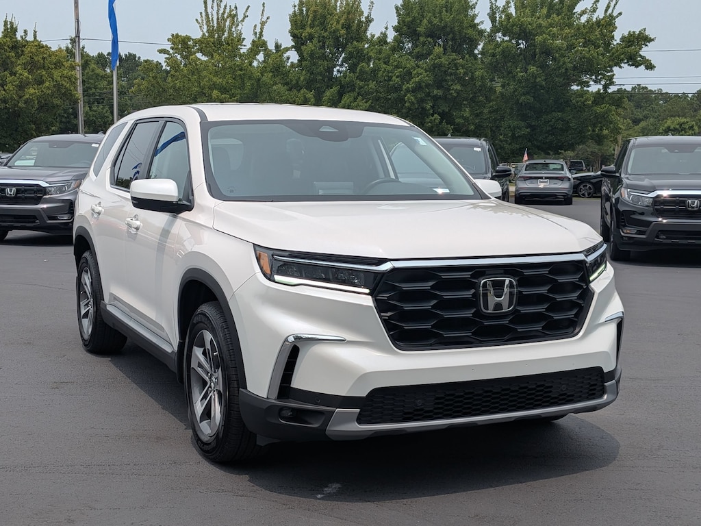 Certified 2025 Honda Pilot EX-L SUV