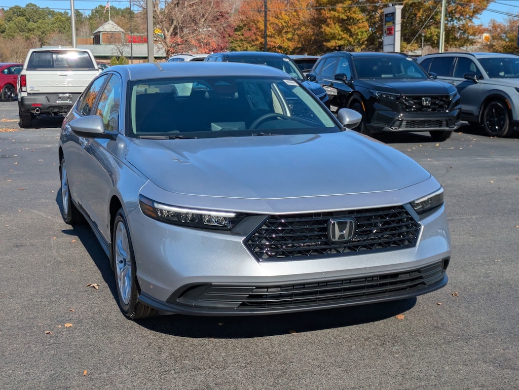 New 2025 Honda Accord LX Sedan
