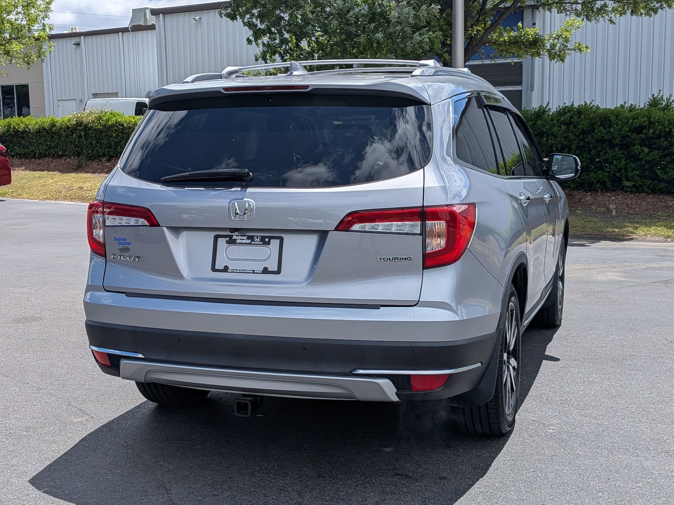 2022 Honda Pilot Touring 7 Passenger photo 3