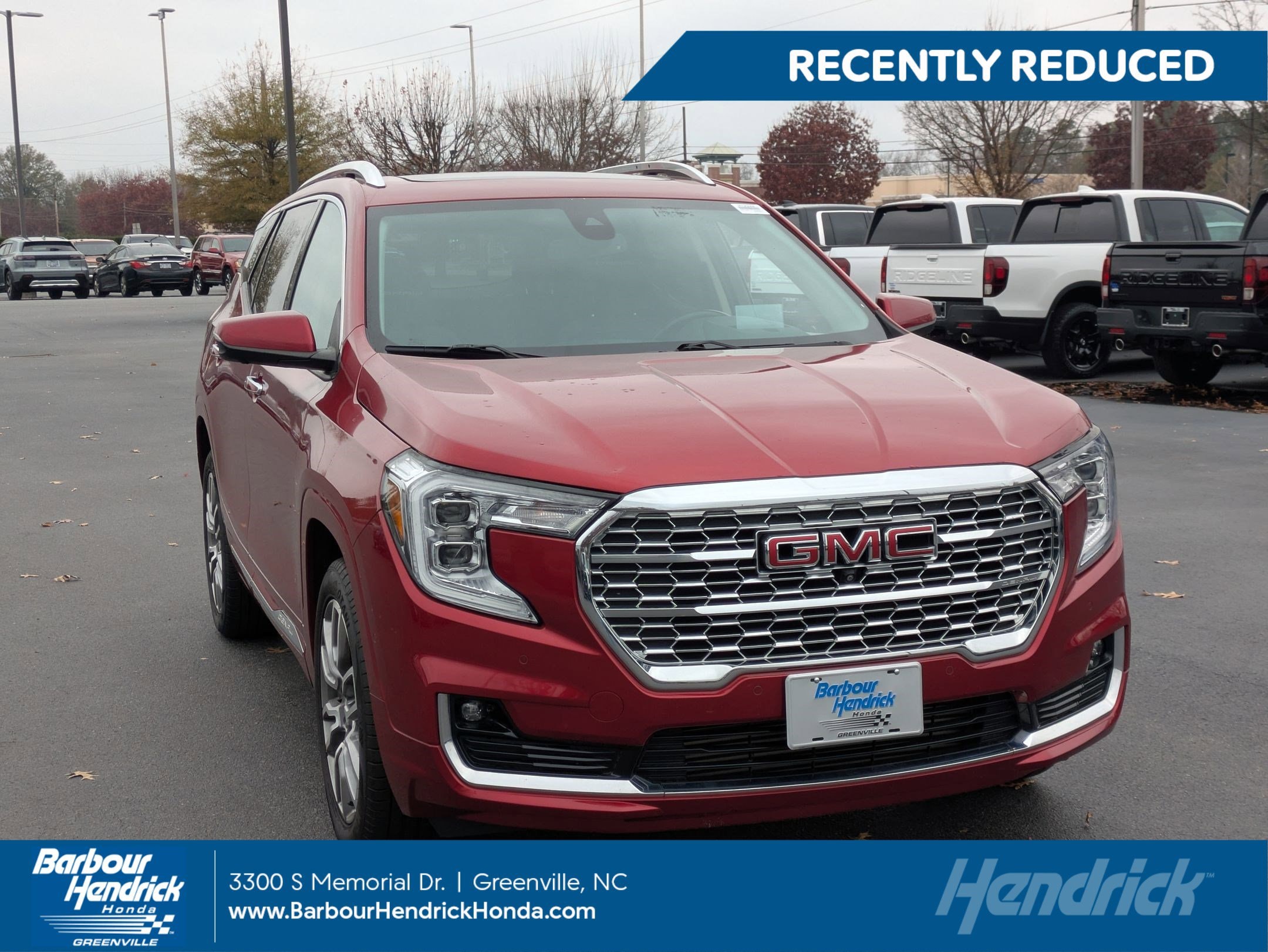 2022 GMC Terrain Denali's photo