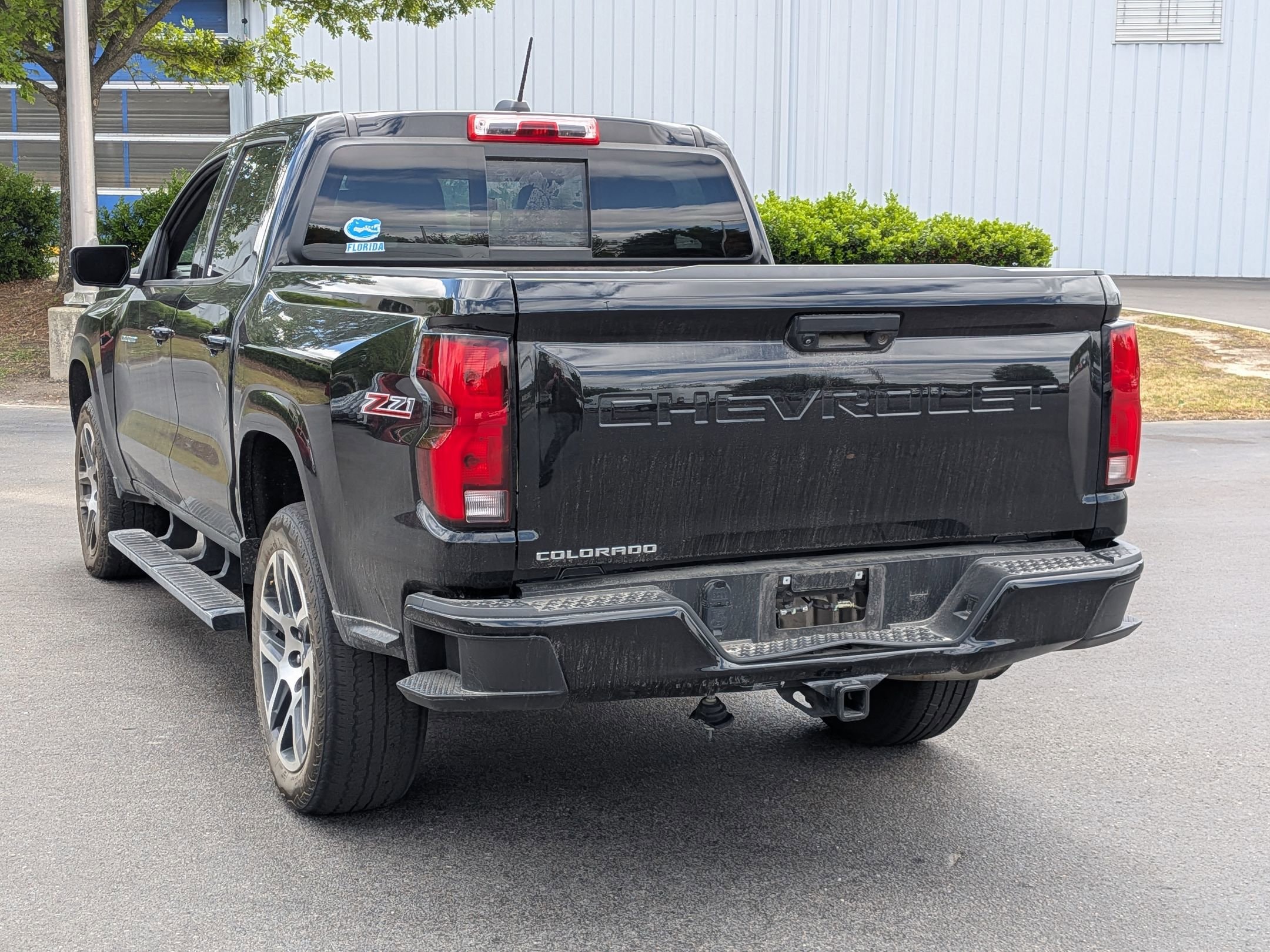 2023 Chevrolet Colorado Z71 photo 6