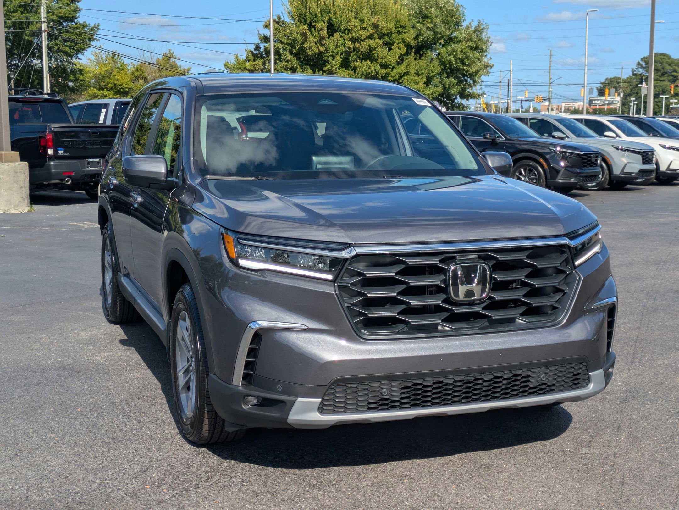 2025 Honda Pilot EX-L photo 2