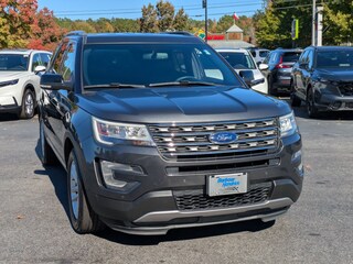 2017 Ford Explorer XLT SUV