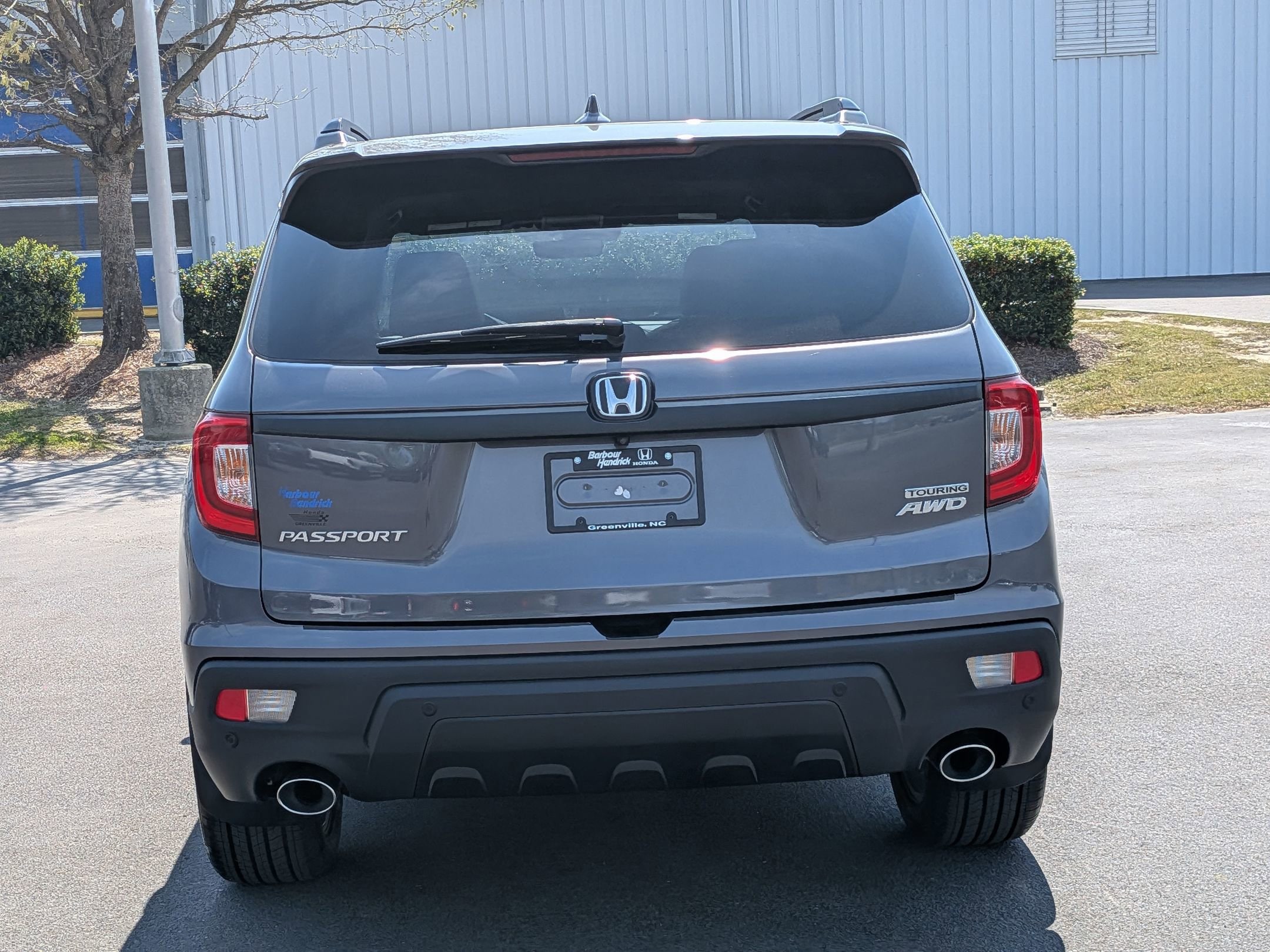 2021 Honda Passport Touring AWD photo 3