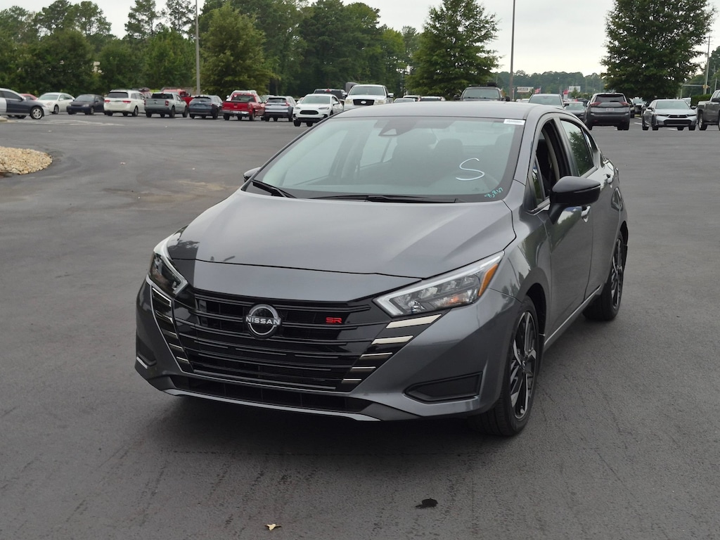 Used 2025 Nissan Versa 1.6 SR Sedan