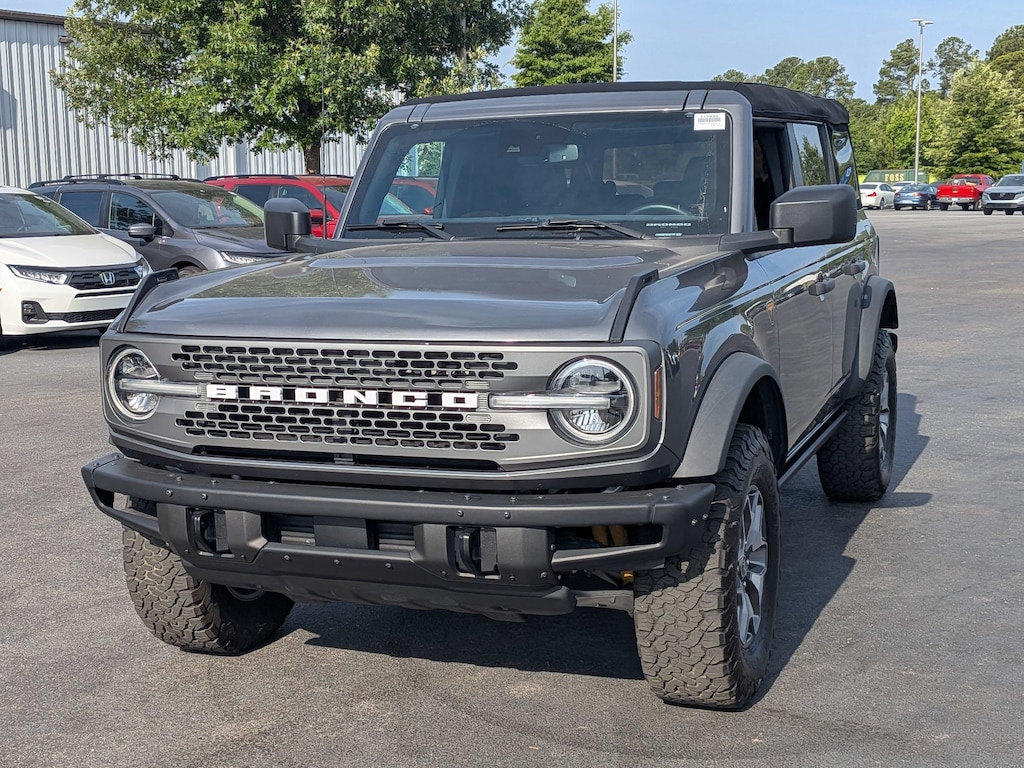 Used 2024 Ford Bronco Badlands SUV