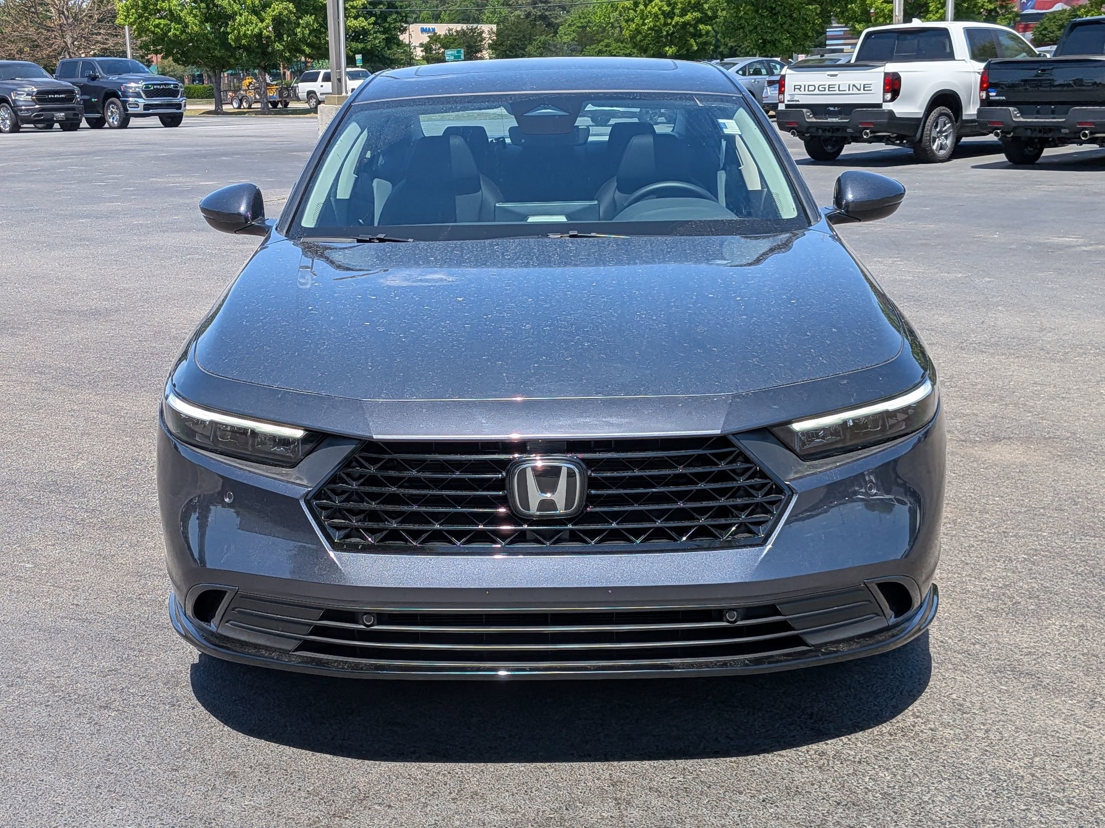 2024 Honda Accord Hybrid EX-L photo 2