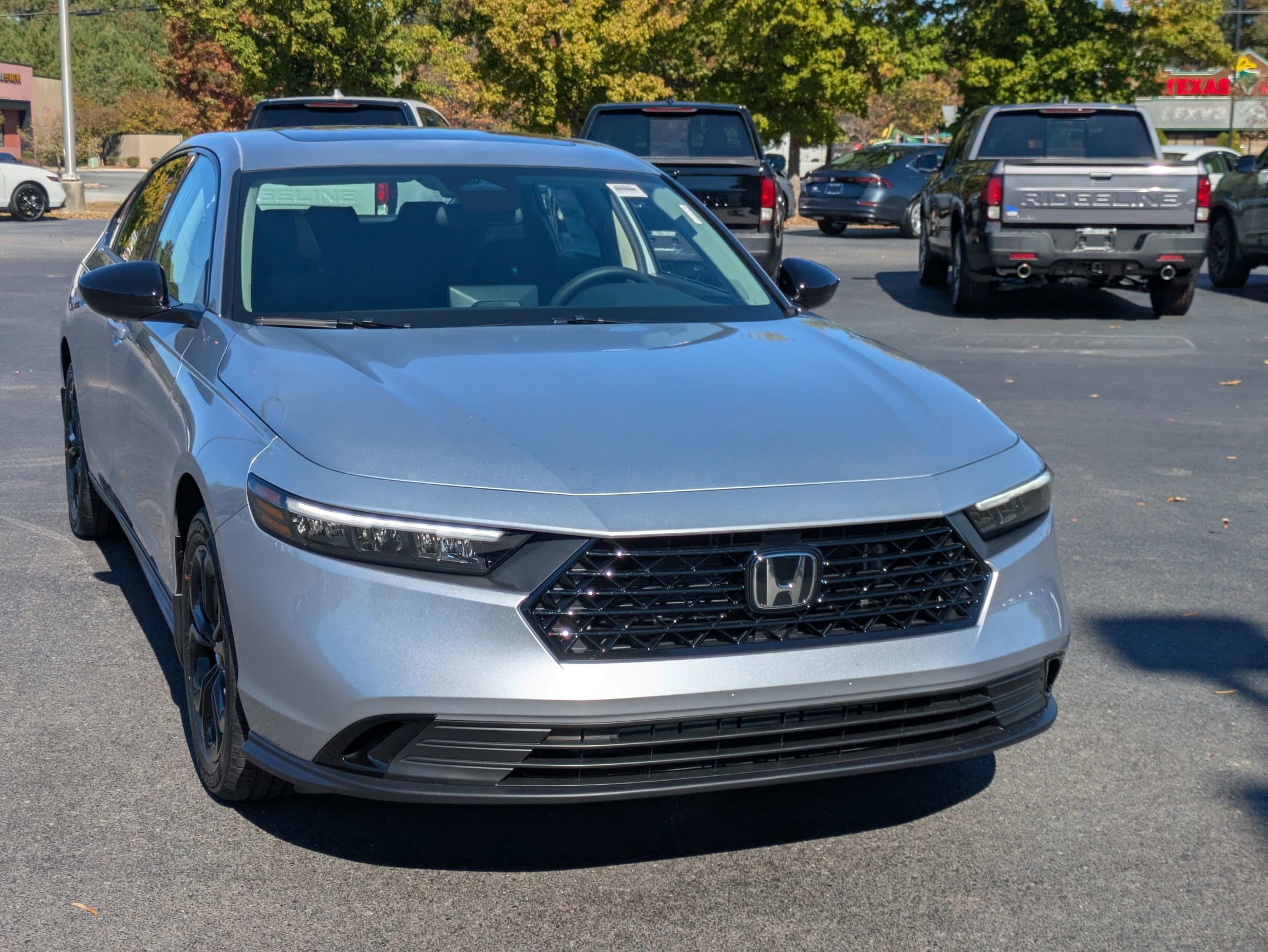2025 Honda Accord SE photo 2