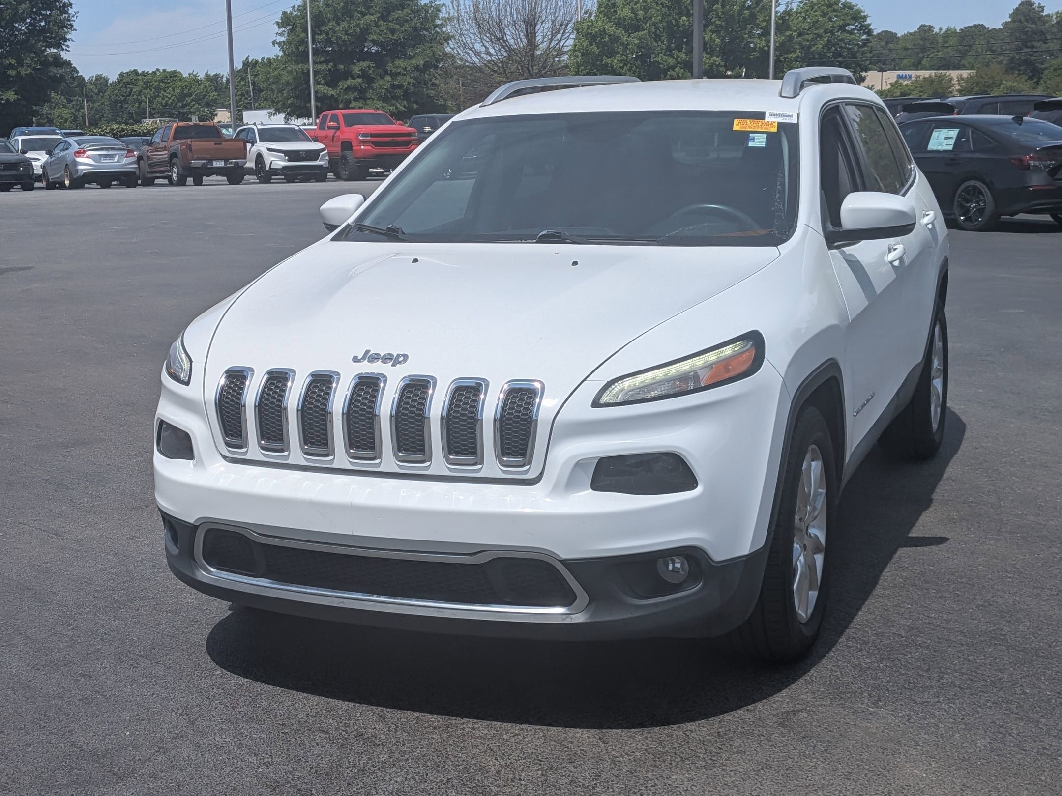 2015 Jeep Cherokee Limited FWD photo 5
