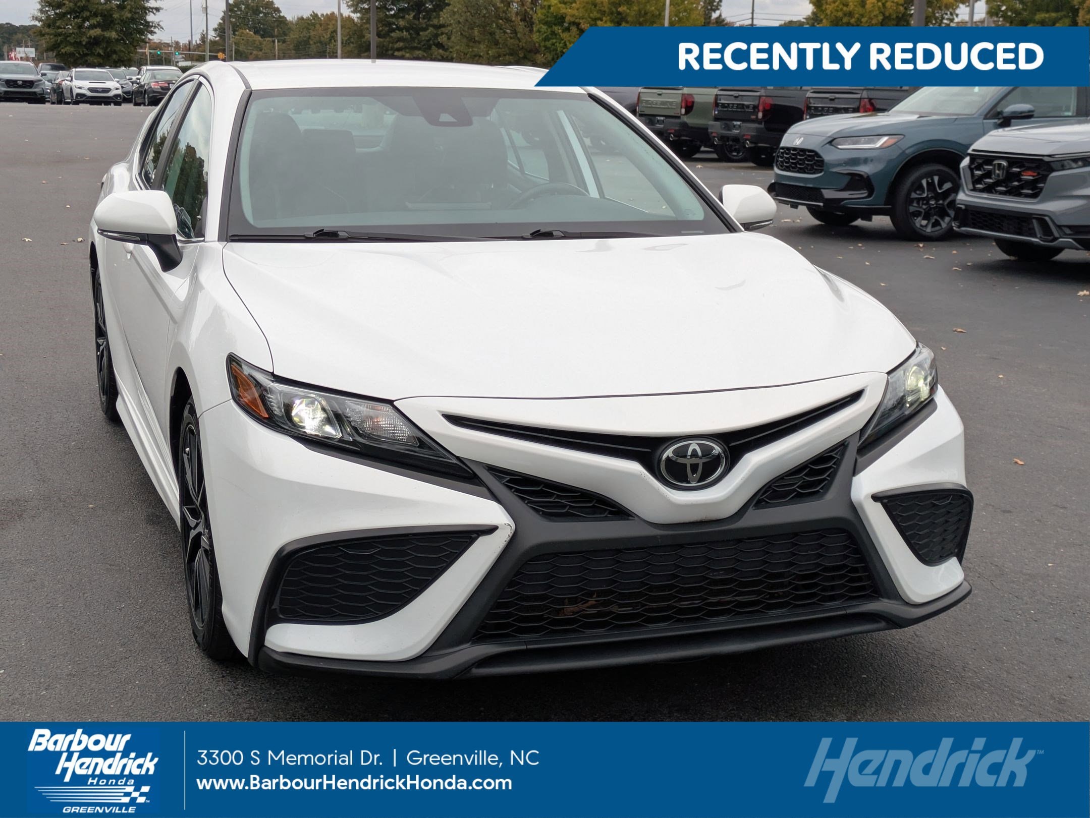 2022 Toyota Camry SE